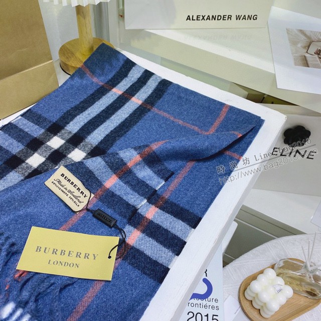 Burberry雙面印花羊絨粗紡圍巾 巴寶莉2021新款女士格紋流蘇圍巾  mmj1327